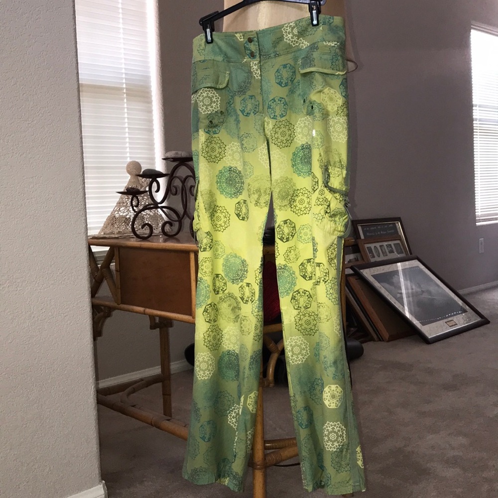 Fila Benessere Silk Cargo Style Pants - Picture 1 of 8